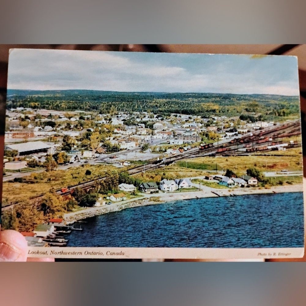 Vintage Souix Lookout, Northwestern Ontario Canada Postcard